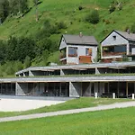 Smaragdresort Gipfelstuermer Apartamento *